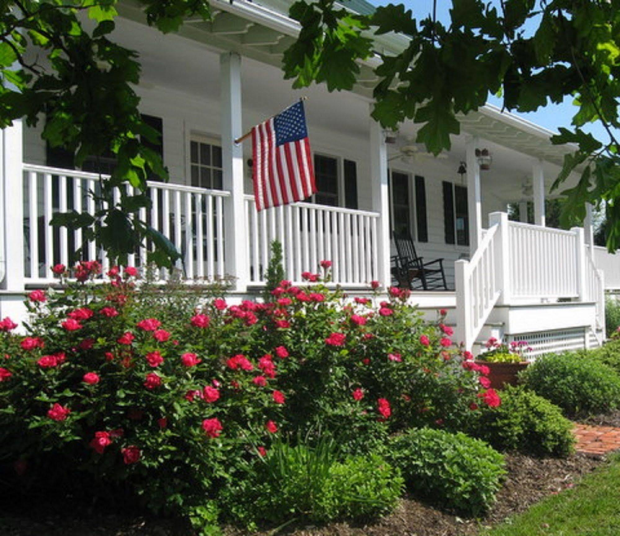 Lazyjack Inn On Dogwood Harbor Tilghman Экстерьер фото